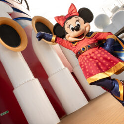 Disney Destiny – Disney Cruise Line