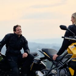 Triumph anuncia condições especiais e preços congelados em abril