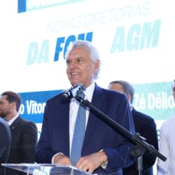 Caiado participa da posse das diretorias da FGM e AGM