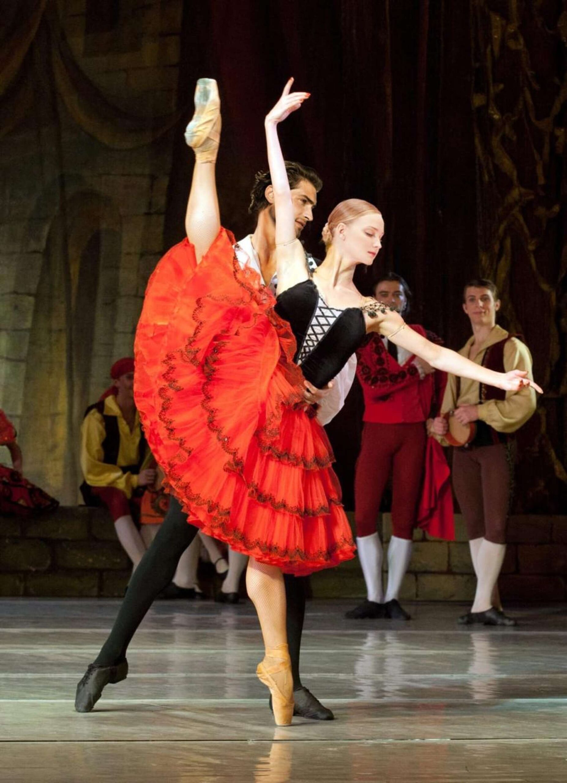 No momento, você está visualizando Ballet Clássico de São Petersburgo se apresenta em Goiânia