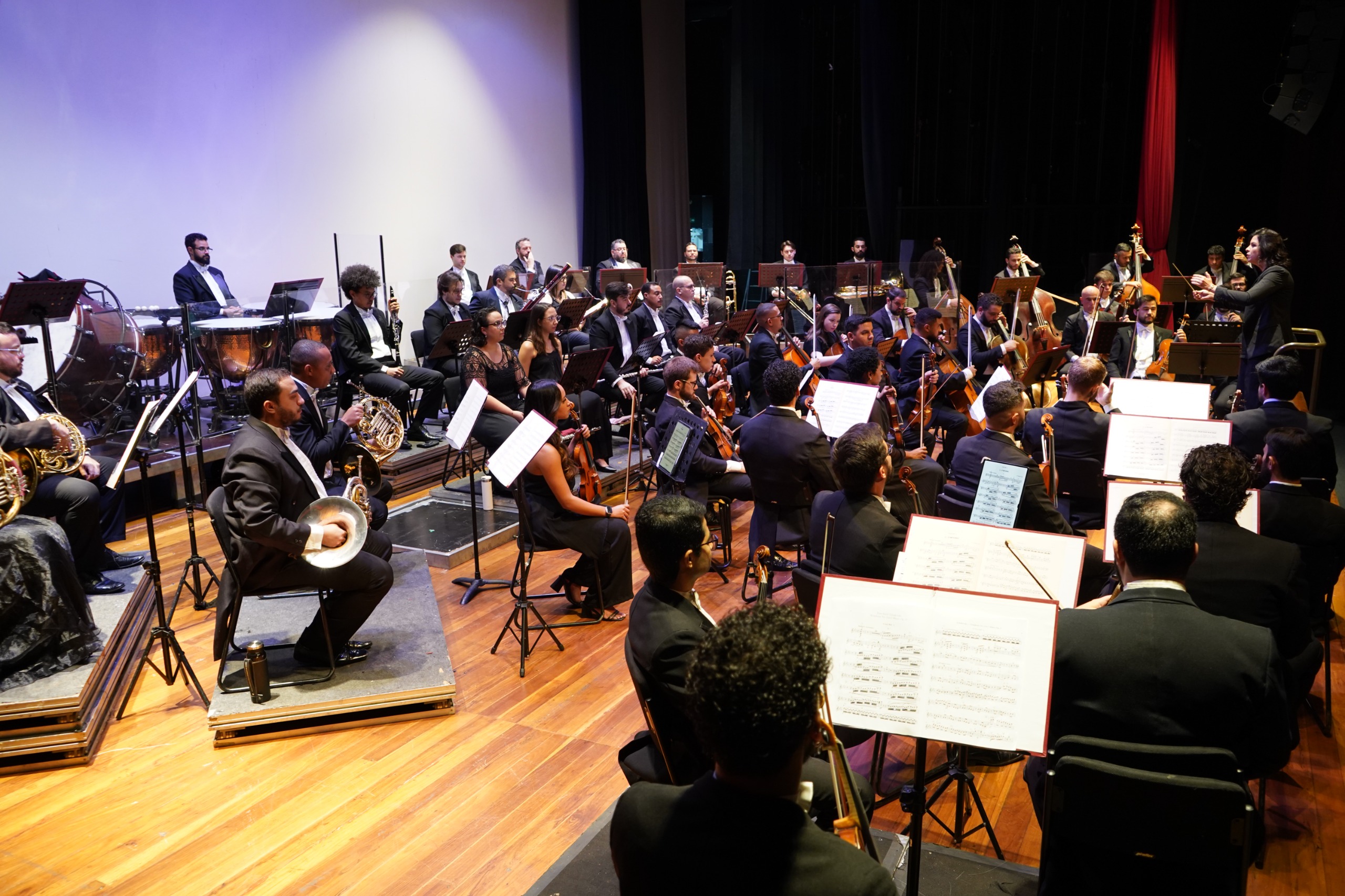 No momento, você está visualizando Orquestra Filarmônica homenageia mães, em maio