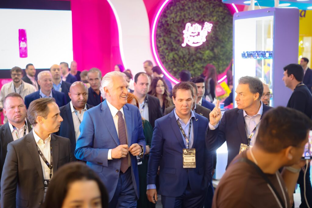 Caiado apresenta Goiás como destino ideal para investimentos