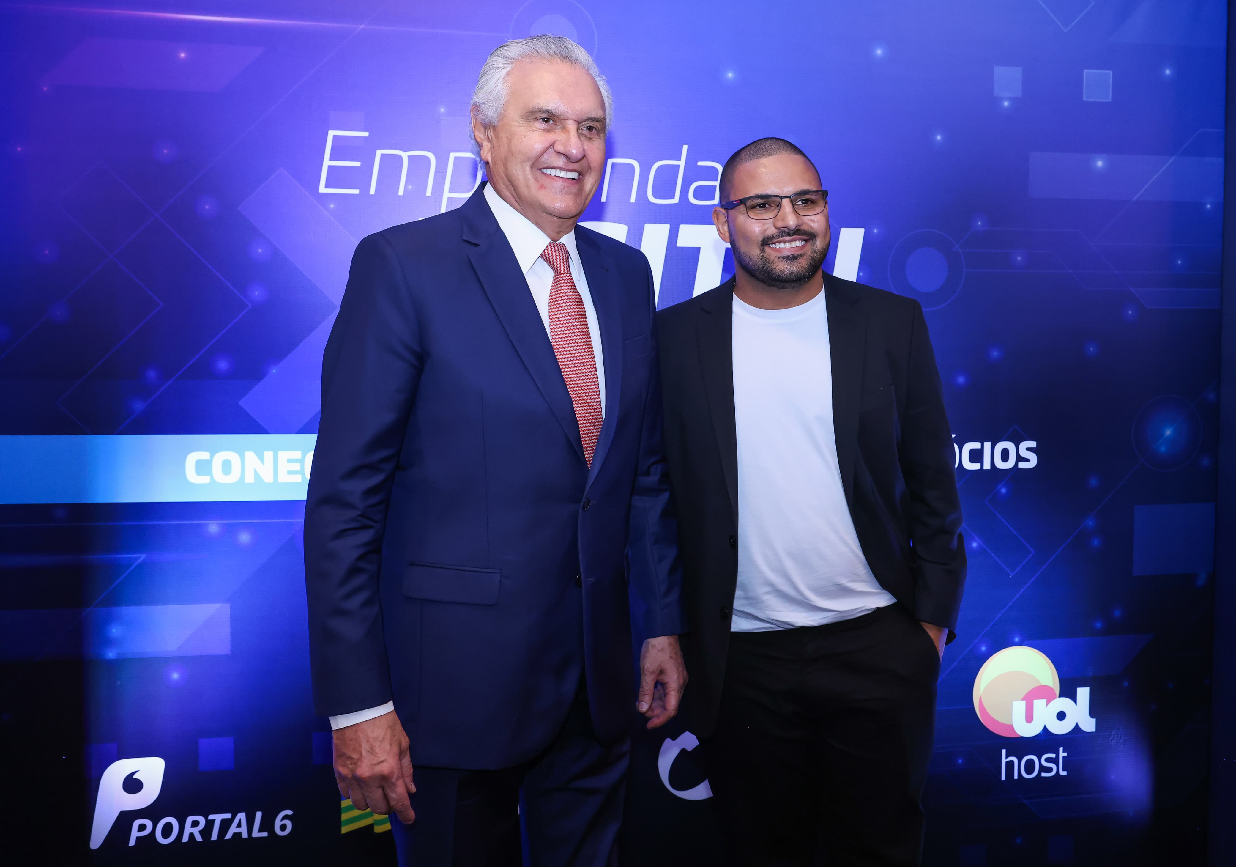 Caiado anuncia centro de IA no Empreenda Digital 2025
