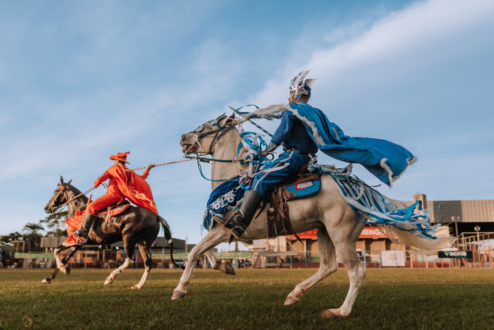 No momento, você está visualizando Luziânia abre o Circuito das Cavalhadas 2025 em Goiás