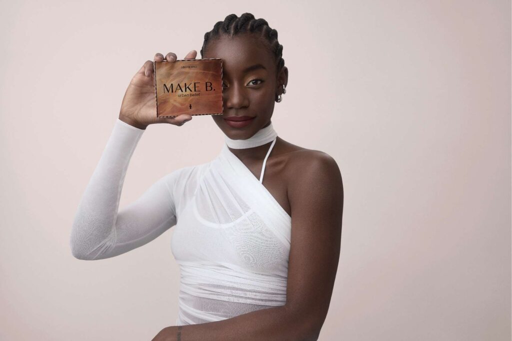 Make B. traz de volta a linha Urban Ballet com elegância