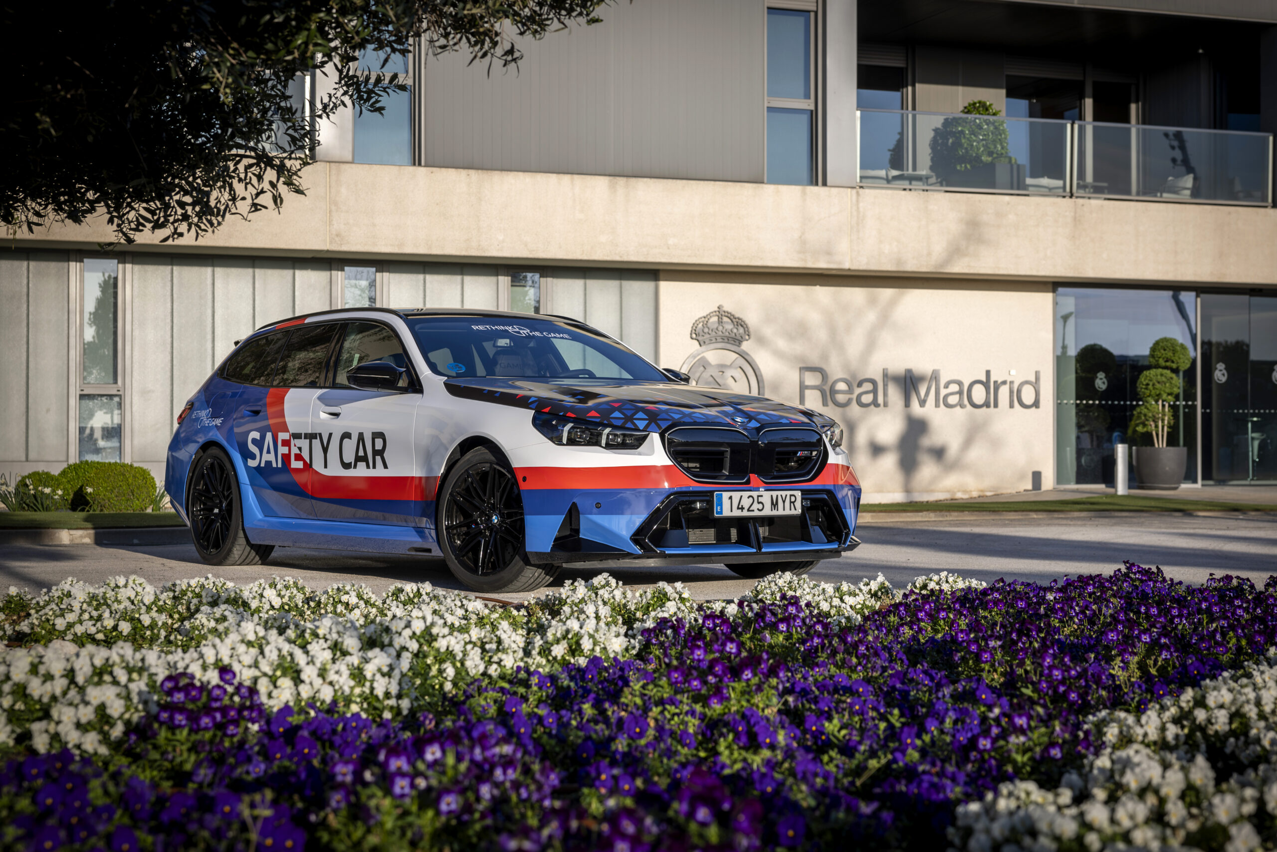 No momento, você está visualizando BMW M5 Touring é o novo Safety Car do Real Madrid