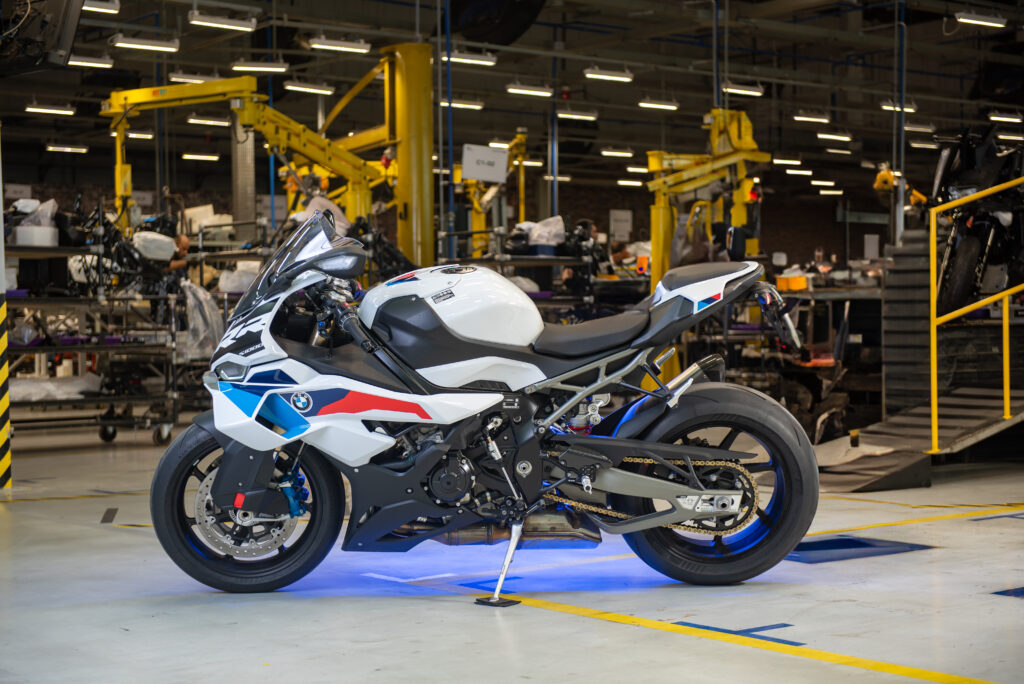 BMW Motorrad dá início à produção da nova BMW C 400 X