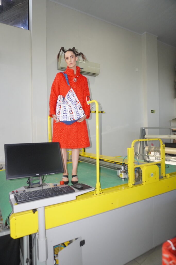 Ryzí lança coleção inspirada na China e na arquitetura