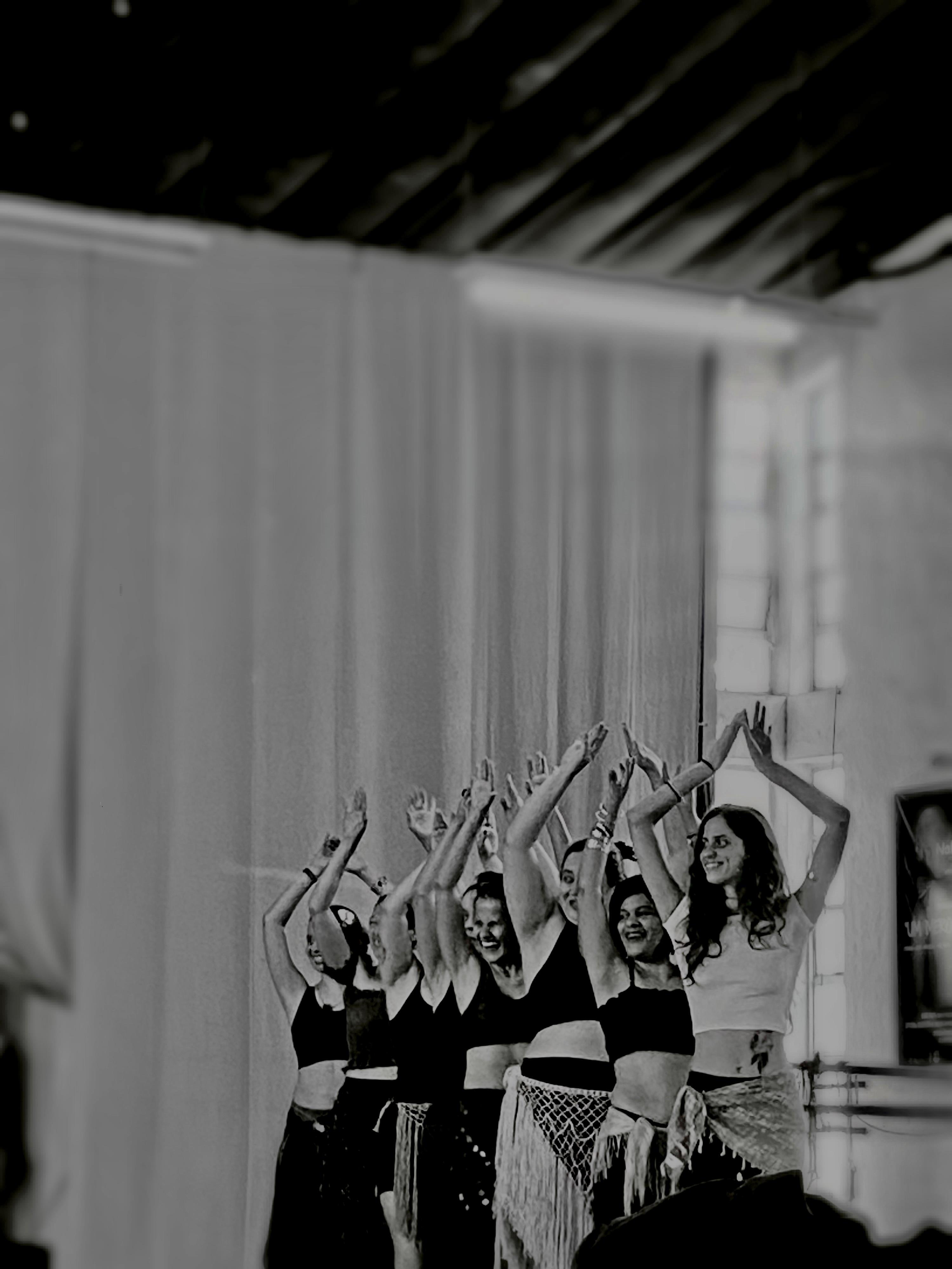 Dança "Tribal Fusion": Oficina gratuita para iniciantes em Goiânia