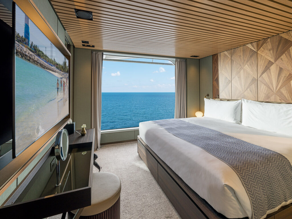 Norwegian Aqua estreia como navio mais novo em Port Canaveral