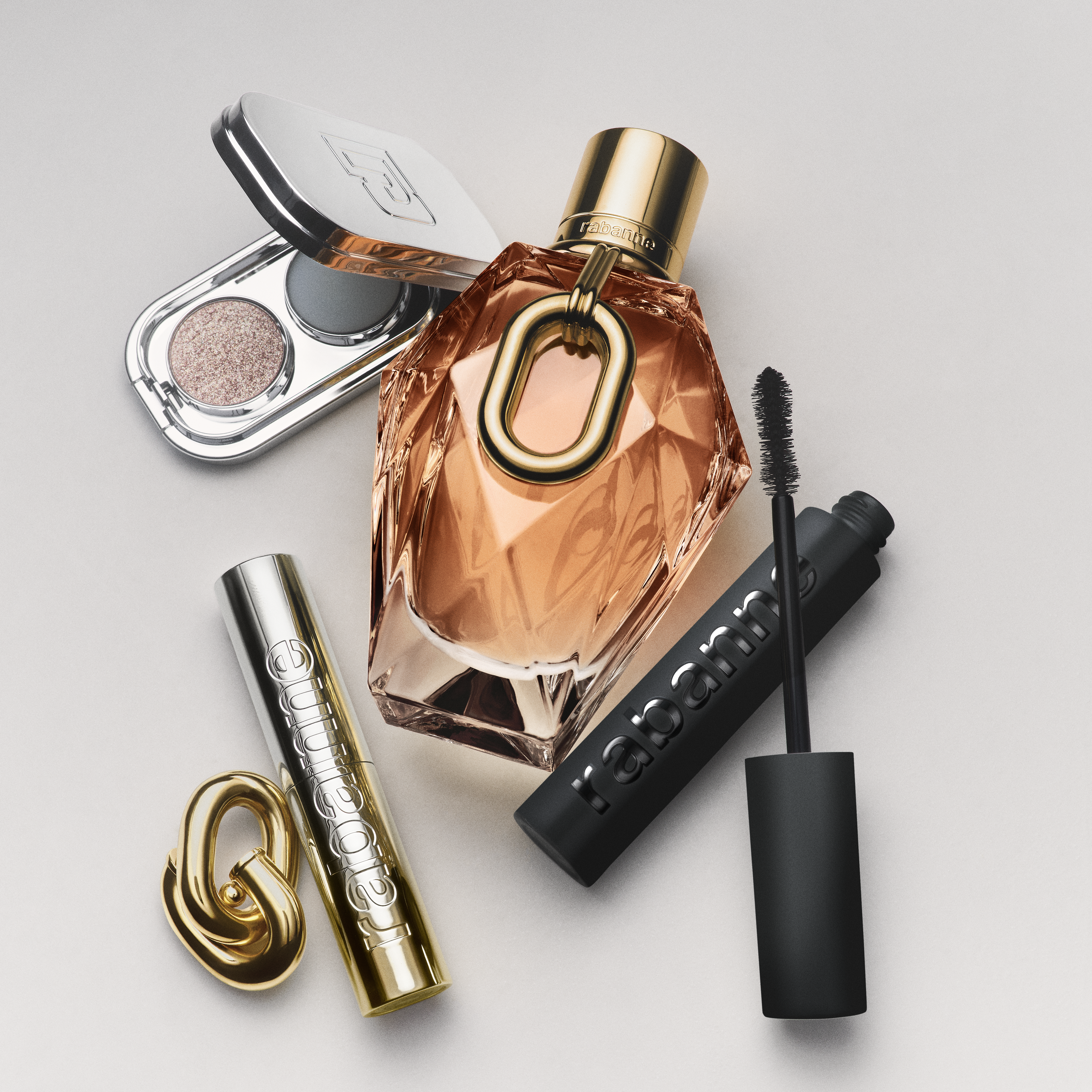 Rabanne lança Million Gold For Her Pure Jasmine Limitada
