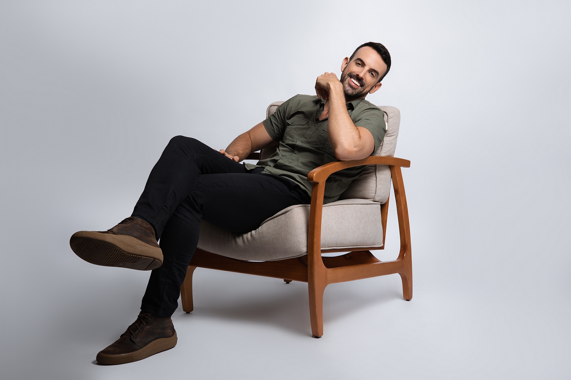 No momento, você está visualizando Fé, Transformação e Atitudes — Entrevista com Teo Taveira