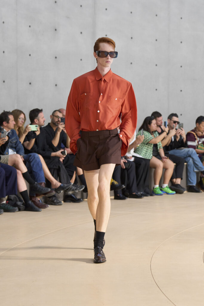 Saint Laurent Summer 2026 une leveza, desejo e elegância