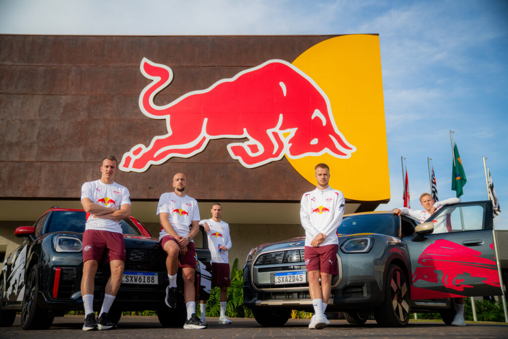 MINI é carro oficial do RB Leipzig na excursão pelo Brasil