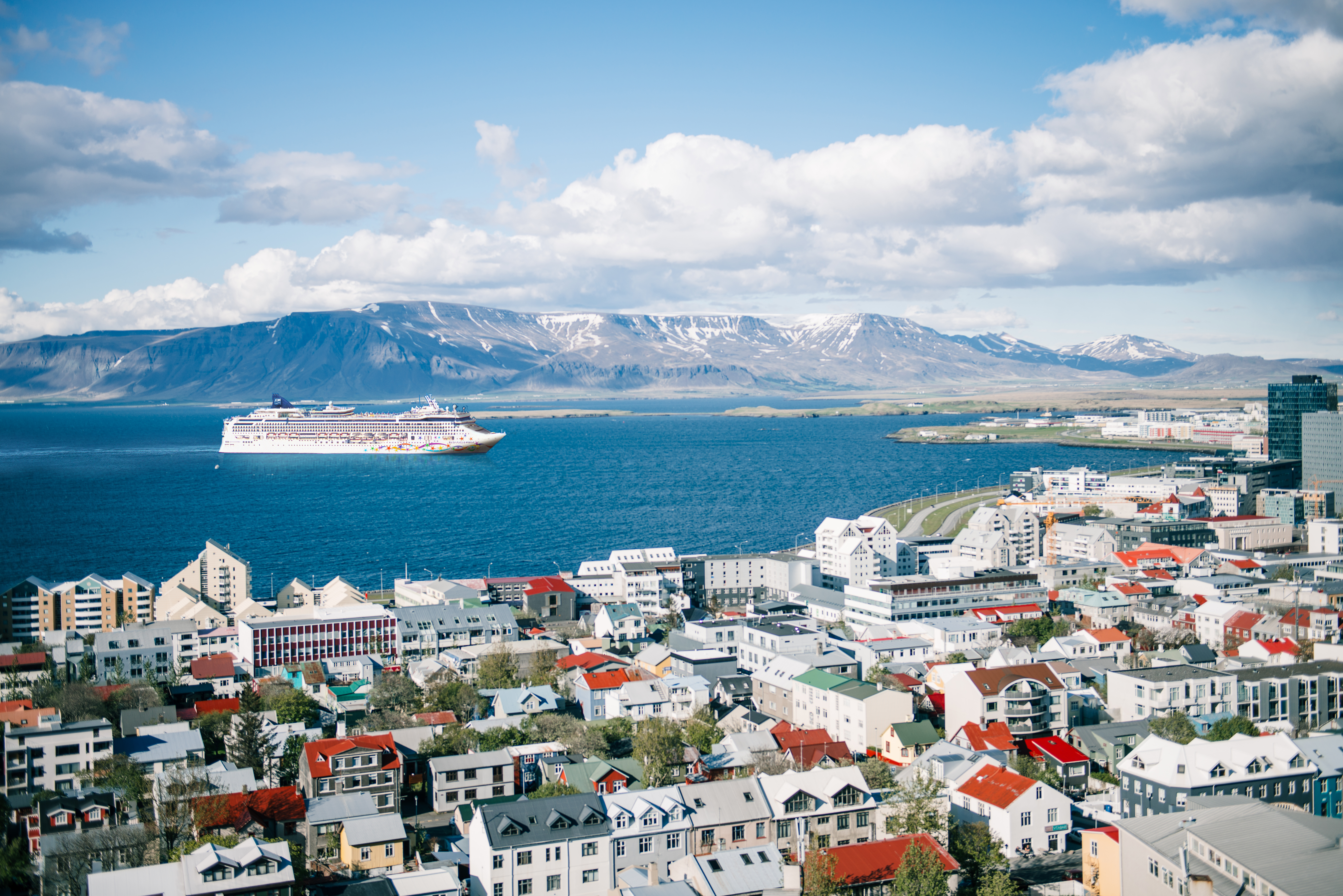 Norwegian Cruise Line: roteiros românticos para casais em 2025