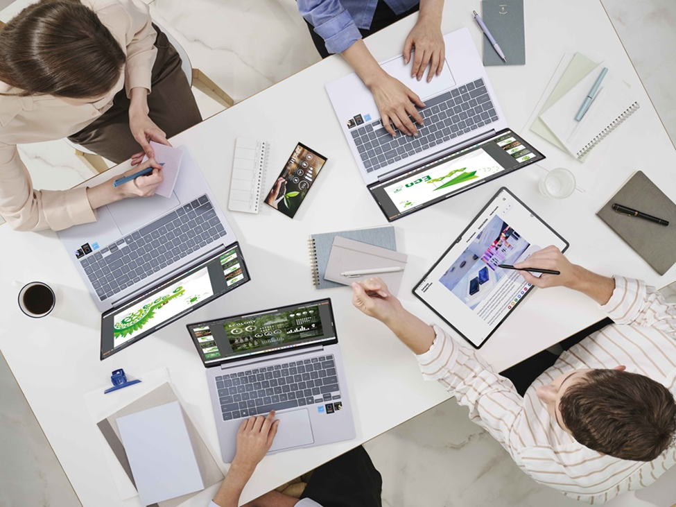 No momento, você está visualizando IA e integração destacam Galaxy Book4 Edge e Tab S10 FE