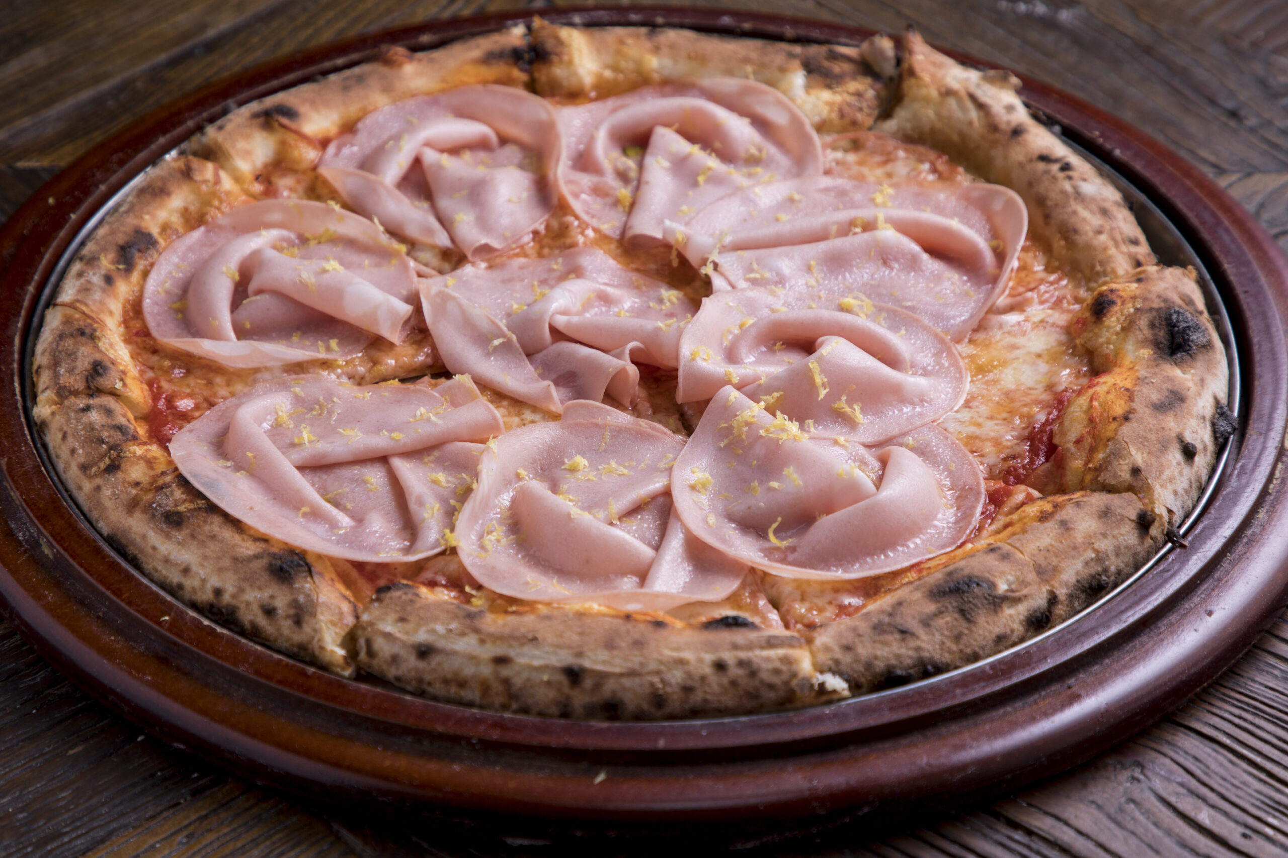 No momento, você está visualizando Dia Mundial da Pizza reforça tradição napolitana do Maremonti