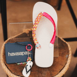 Havaianas promove tarde de customização em flagship SP