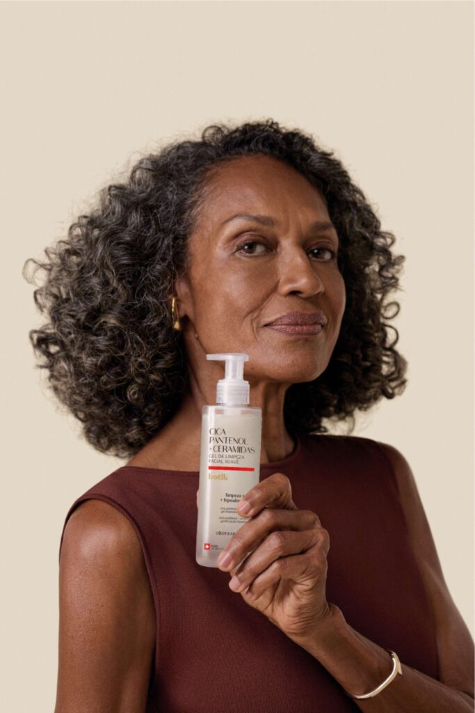 Botik Cica Pantenol + Ceramidas repara a pele em 1 minuto