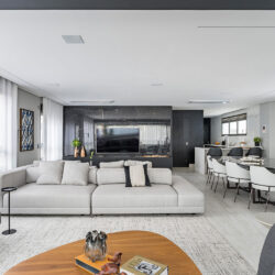 Elegância atemporal do preto e cinza na decoração