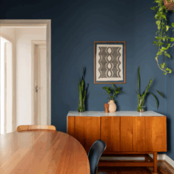 Cinco formas de usar o azul para transformar a casa