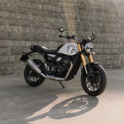 Triumph lança novas cores para a linha 2025 no Brasil
