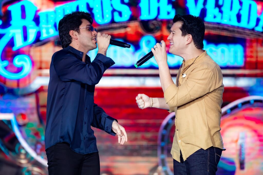 Jads & Jadson gravam projeto Brutos de Verdade em Goiânia