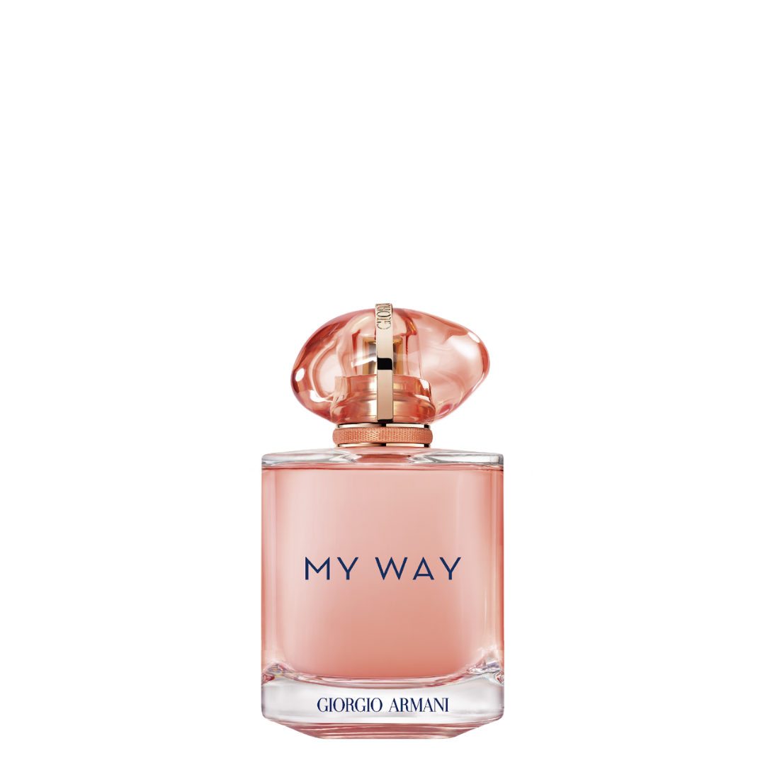 No momento, você está visualizando My Way Eau de Parfum Ylang: fragrância floral e frutada