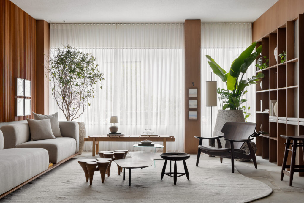 Living “Entre Tempos” une design sensorial e sustentabilidade