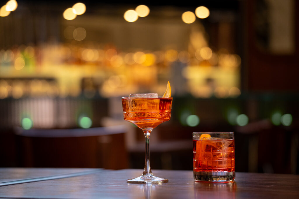 Hotéis Hilton Brasil criam drinks exclusivos para Negroni