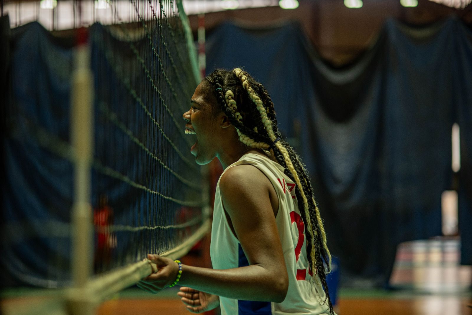 No momento, você está visualizando Cineasta goiana lança documentário sobre voleibol gravado em Cuba