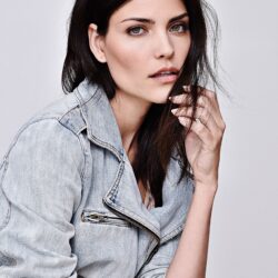 Paulo Borges e as supermodelos Ana Claudia Michels, Luciana Curtis e Carol Ribeiro compõe um painel da 9ª Edição do Iguatemi Talks Fashion