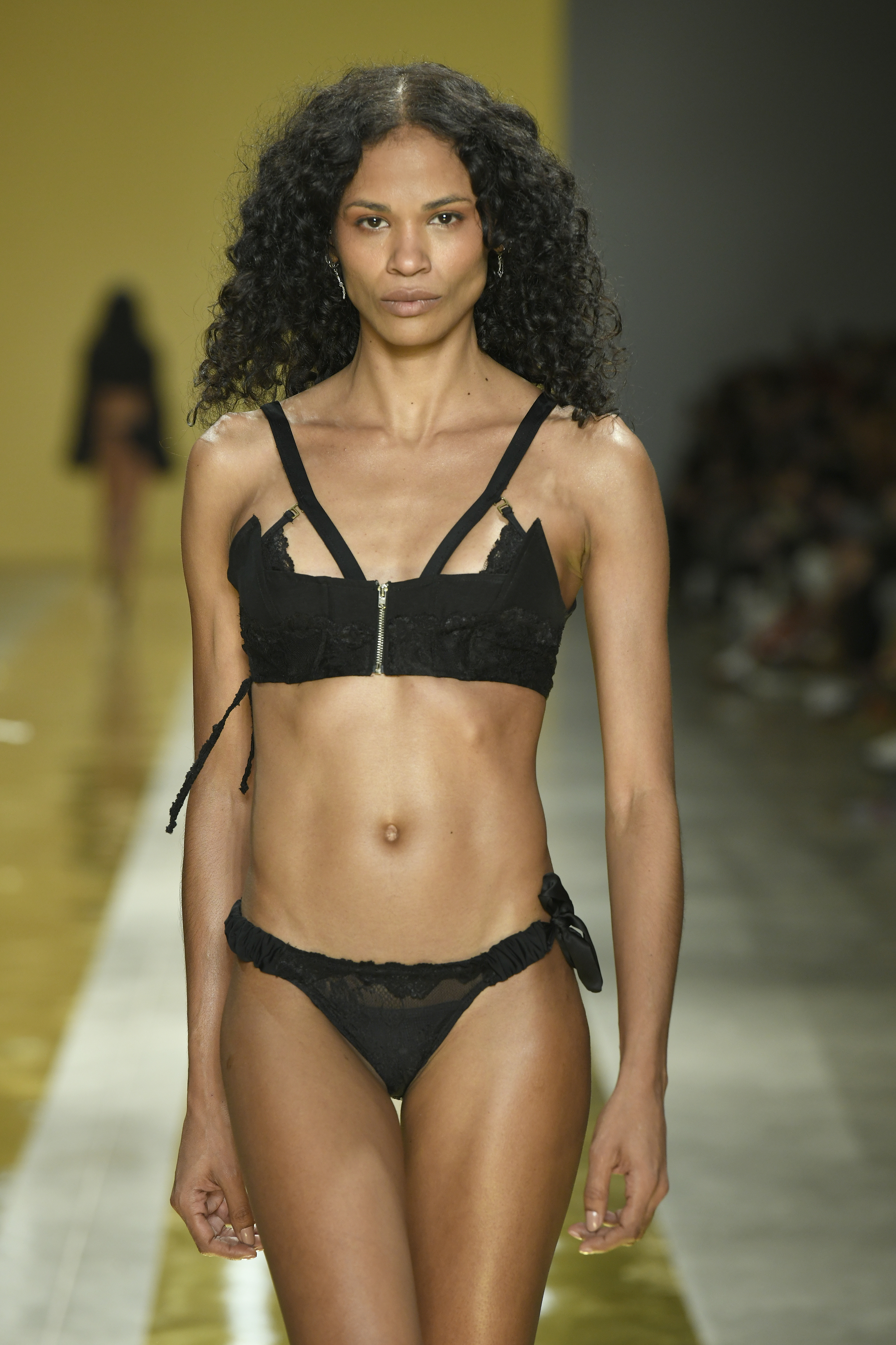 Amir Slama volta ao SPFW ao celebrar 35 anos de carreira