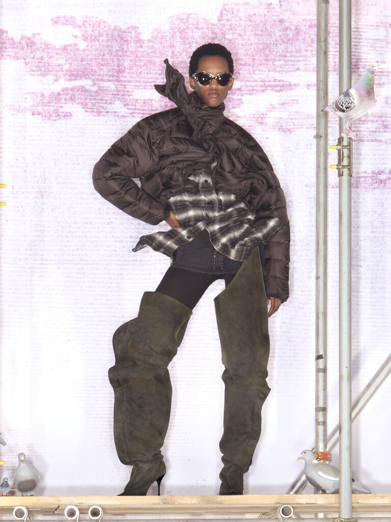 H&M apresenta coleção em parceria com Glenn Martens