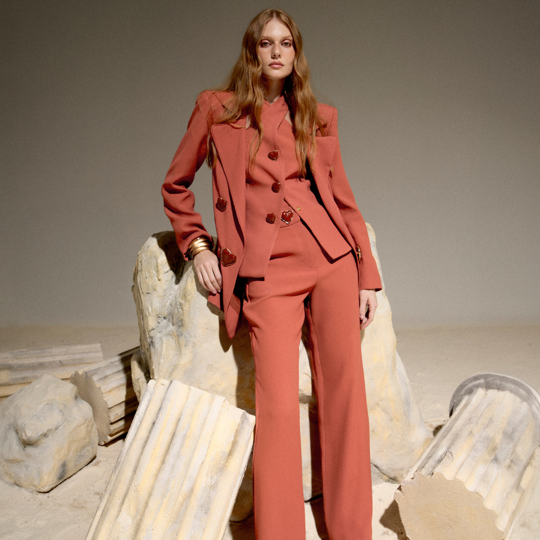 No momento, você está visualizando Charth lança coleção Locked in Love com detalhes exclusivos