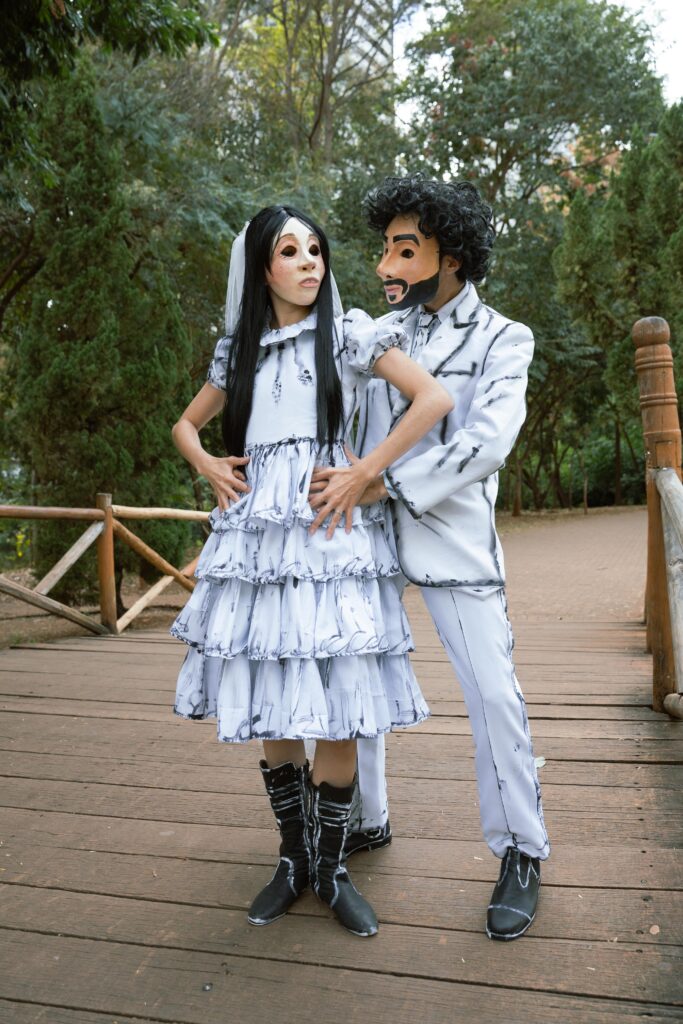 "Volta, Rita!" circula por Goiás com teatro físico e emoção