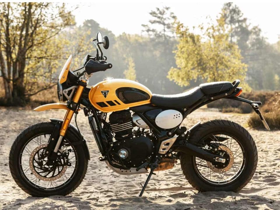 Triumph lança Scrambler 400 XC e celebra linha T-Series
