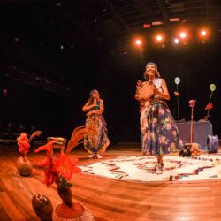 Las Nenas promove programação infantil com teatro, oficinas e rodas de histórias