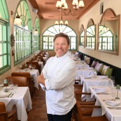 Claude Troisgros recebe comensais para jantar com harmonização de vinho no Cucina Mia