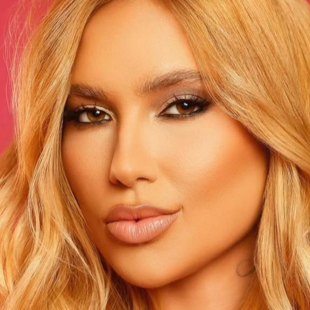 No momento, você está visualizando Virginia Fonseca faz tratamento inédito para cicatrizes de acne em São Paulo