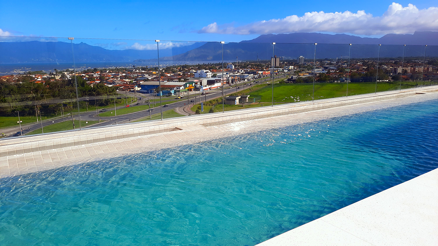 No momento, você está visualizando Hampton by Hilton  em Caraguatatuba