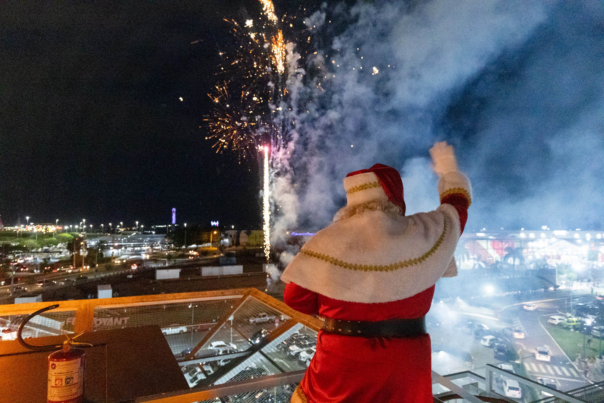 No momento, você está visualizando Chegada do Papai Noel ao Natal Flamboyant