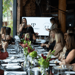 Paula Torres recebe convidados exclusivos para celebrar o final de ano no Iguatemi Brasília