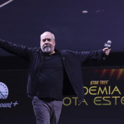 Com Star Trek: Academia da Frota Estelar, Paul Giamatti surpreende fãs na CCXP
