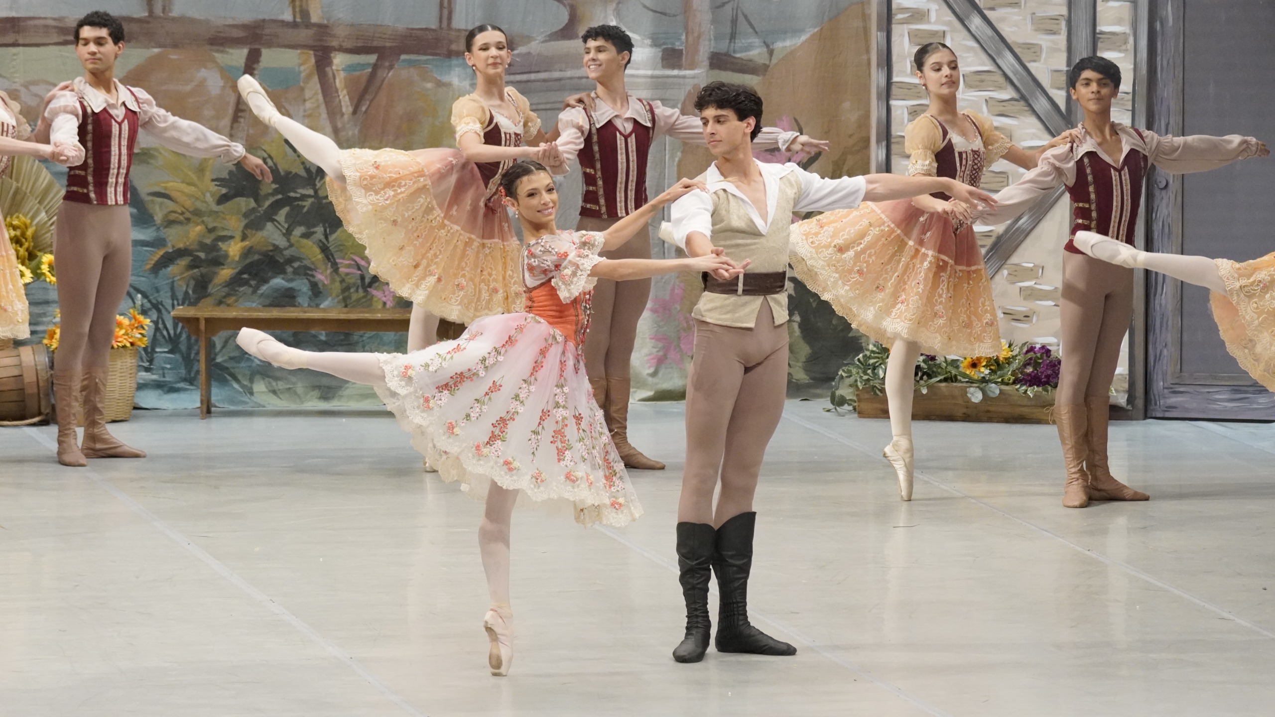 No momento, você está visualizando Governo de Goiás abre mais de 1,4 mil vagas para cursos gratuitos em diversas áreas artísticas