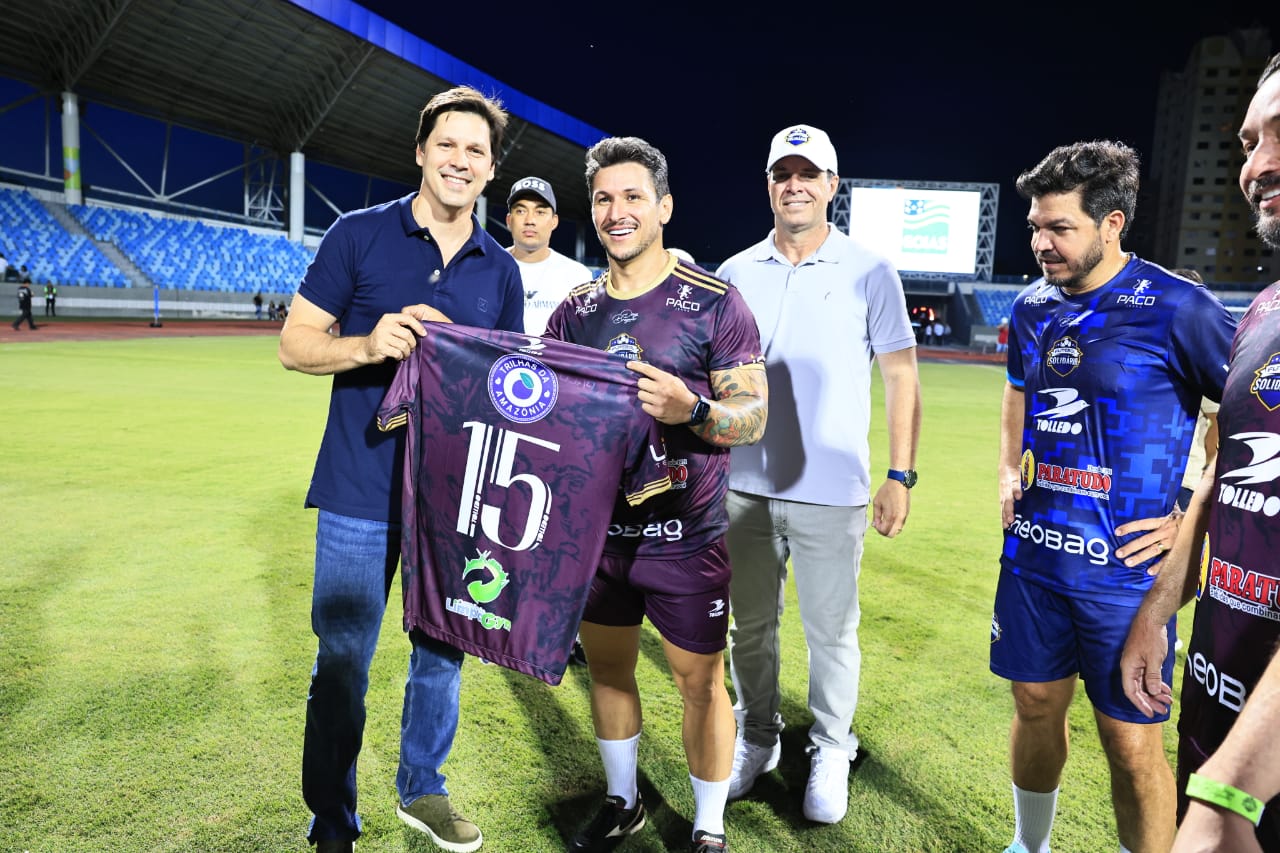 No momento, você está visualizando Goiás vive um momento especial no esporte e na cultura, enfatizou Daniel Vilela durante Futebol Solidário