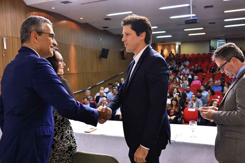 No momento, você está visualizando Daniel Vilela reforça cooperação do Governo de Goiás com a Faculdade de Medicina da UFG