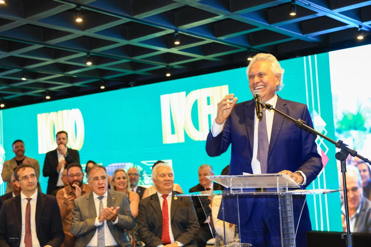 No momento, você está visualizando Caiado faz entrega histórica com inauguração do Colégio Lyceu de Goiânia