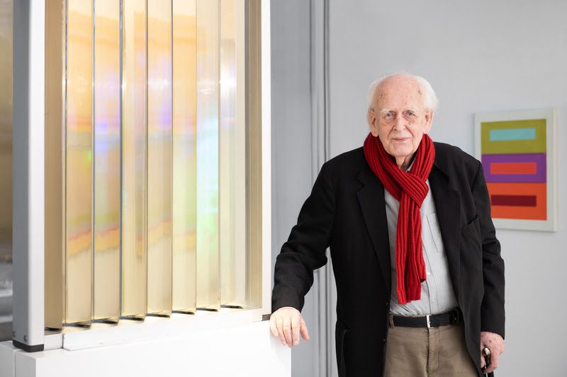 No momento, você está visualizando Tema do Carnaval reúne artistas brasileiros e Dieter Jung nos espaços da galeria Kornfeld em Berlim