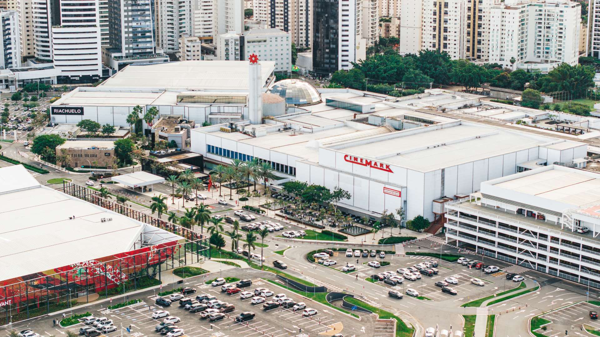 No momento, você está visualizando Flamboyant Shopping aberto normalmente no período de Carnaval